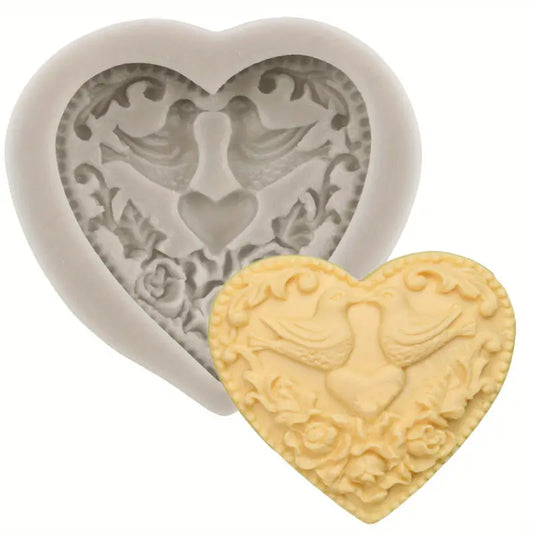 Two Doves Kissing soap